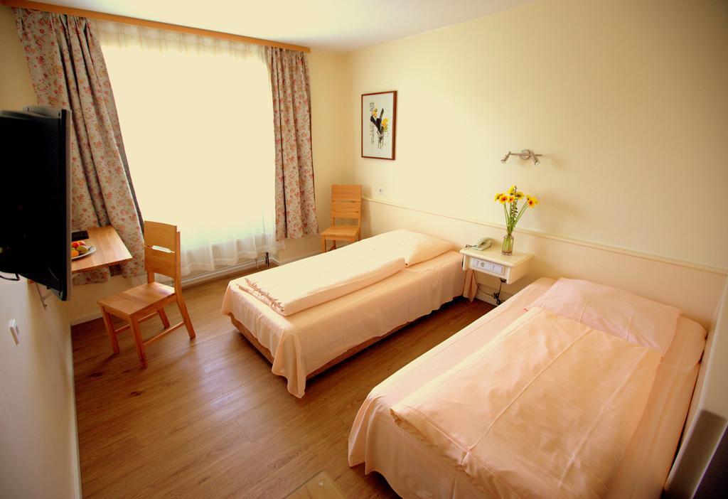 Airport Hotel Walldorf Mörfelden-Walldorf Exteriör bild