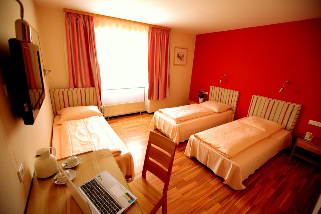 Airport Hotel Walldorf Mörfelden-Walldorf Exteriör bild