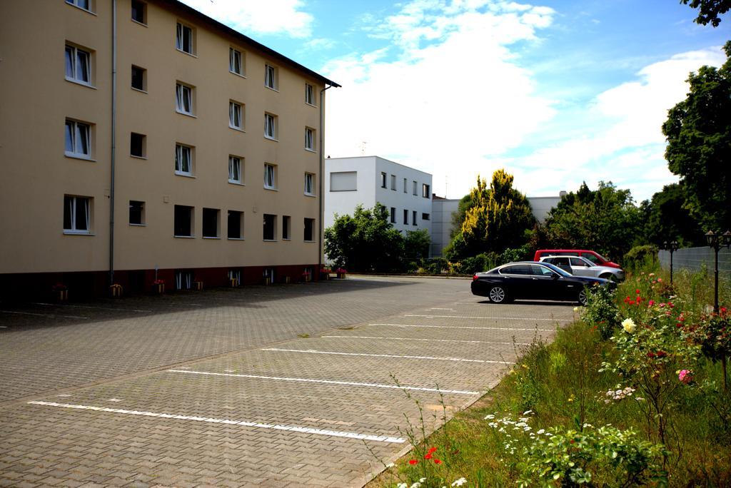 Airport Hotel Walldorf Mörfelden-Walldorf Exteriör bild