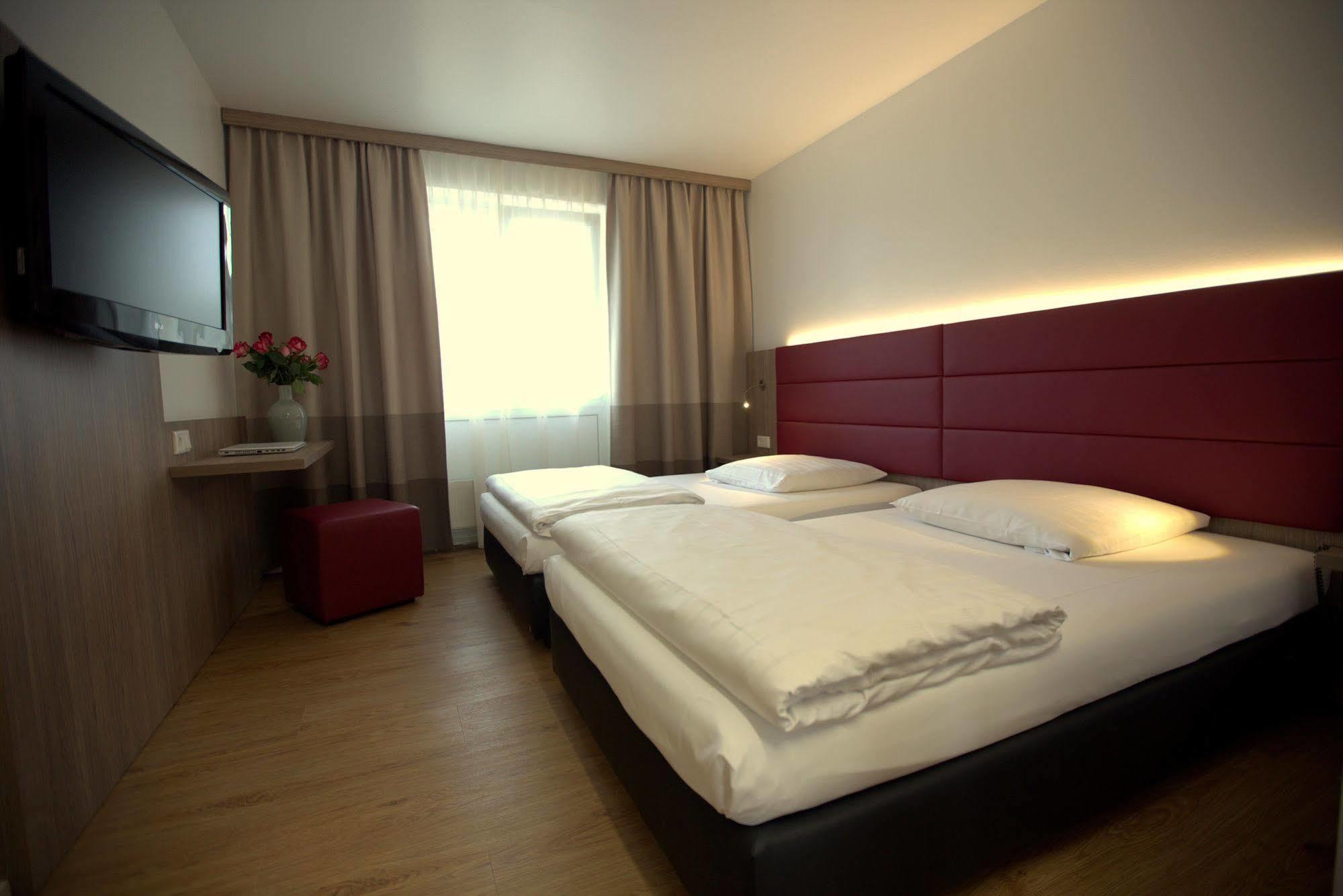 Airport Hotel Walldorf Mörfelden-Walldorf Exteriör bild