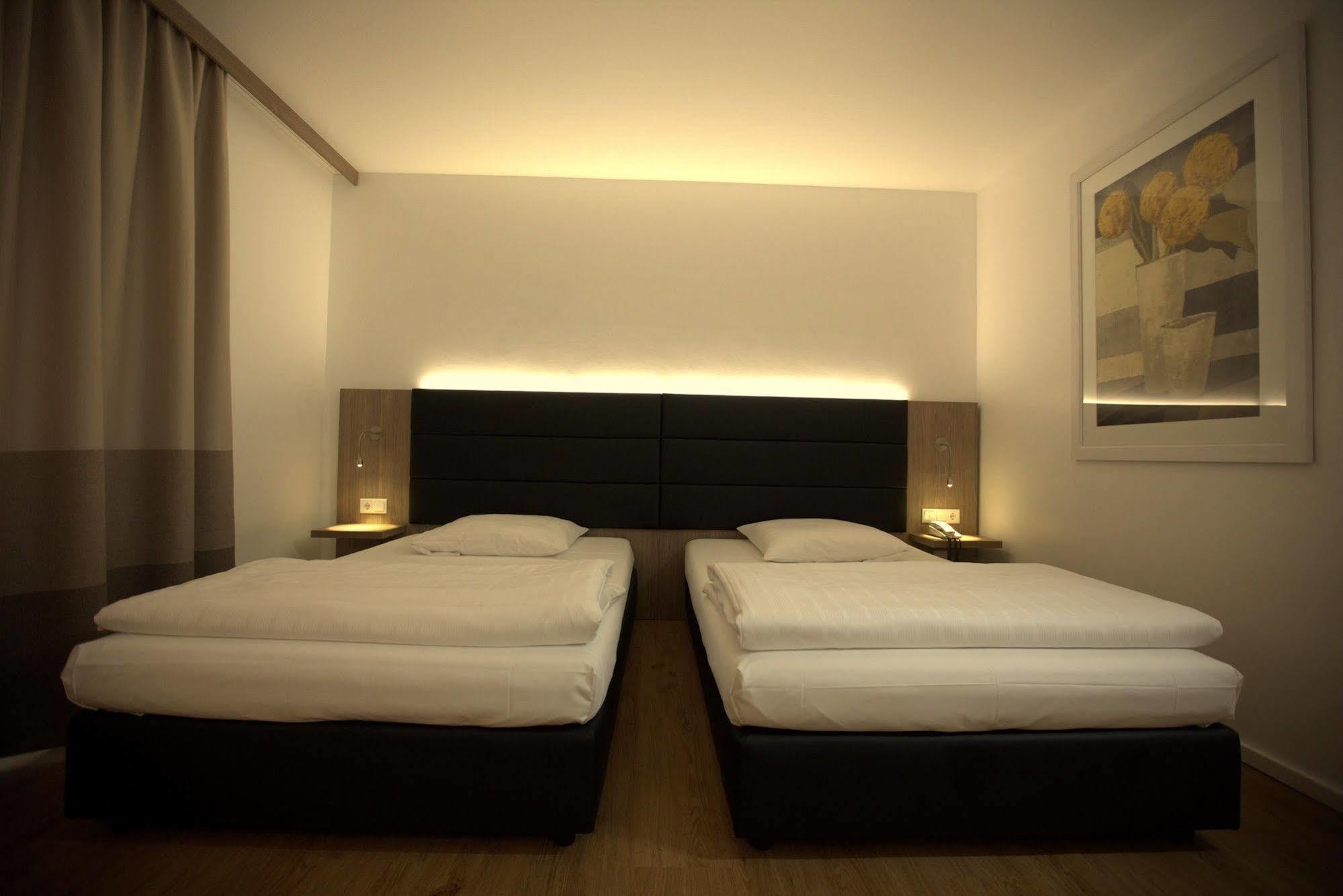 Airport Hotel Walldorf Mörfelden-Walldorf Exteriör bild